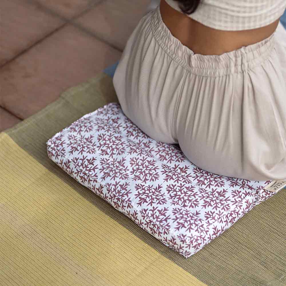 Vipassana - Carrying Foldable Meditation Cushion